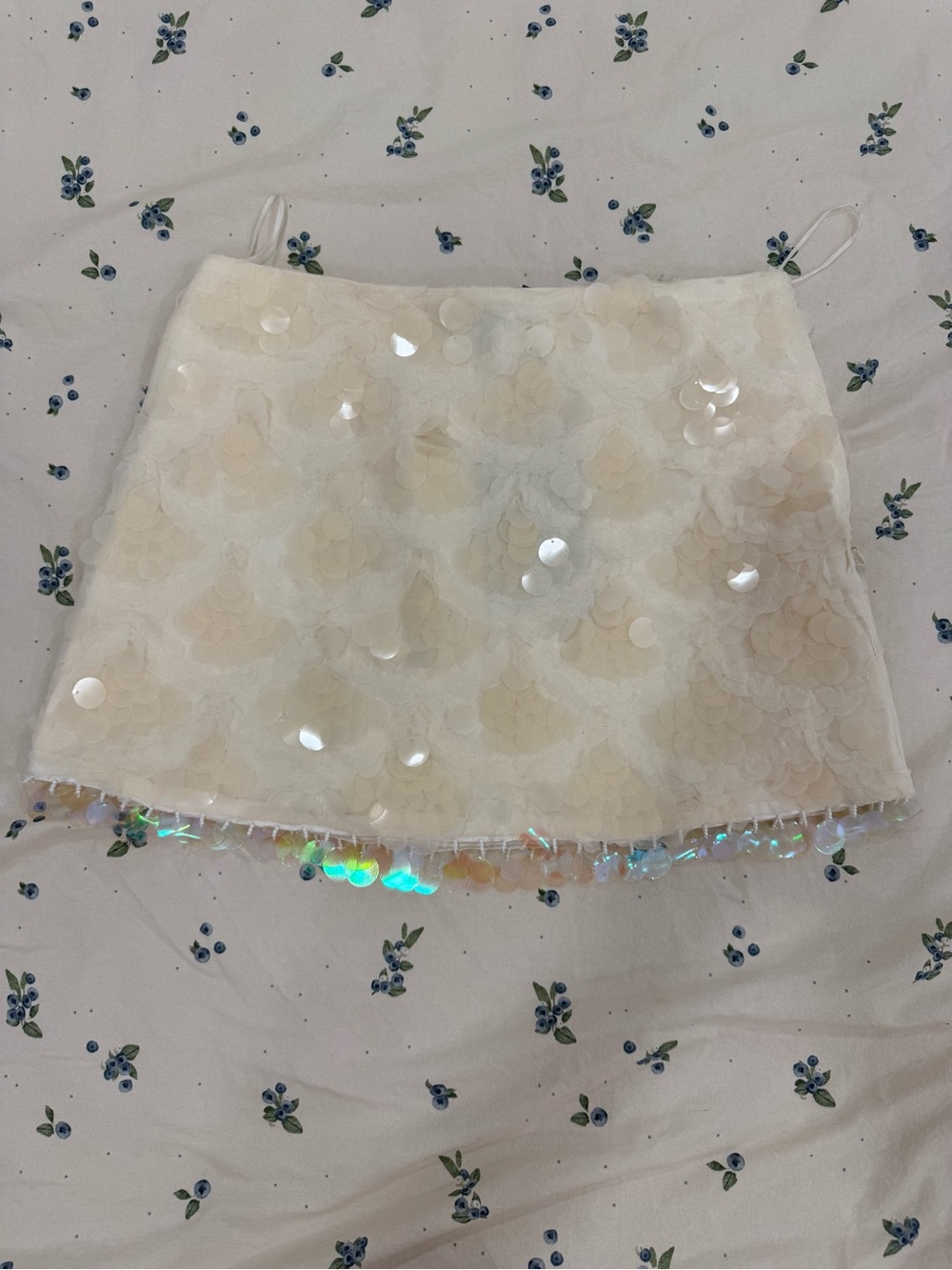 En Saison Ivory Sequin Floral Mini Skirt